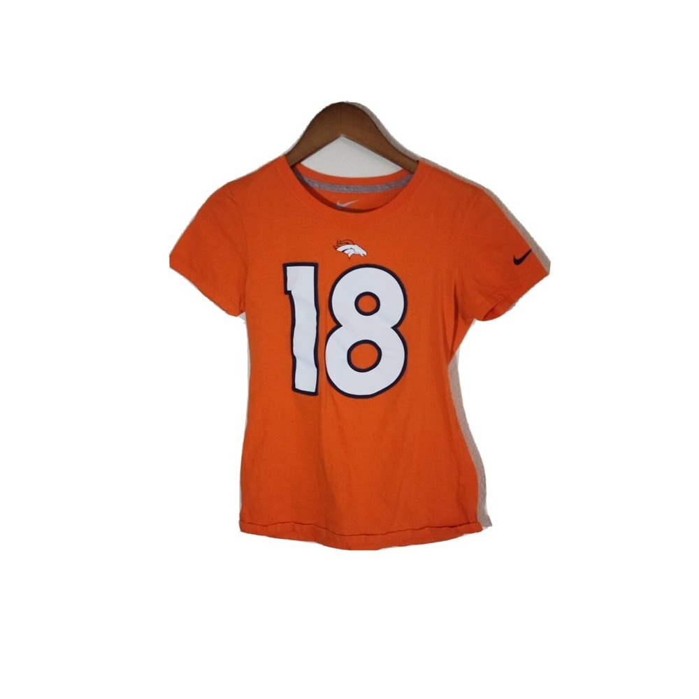 Denver Broncos peyton Manning Nike SMALL SLIM FIT LADYS shirt.             Bin18